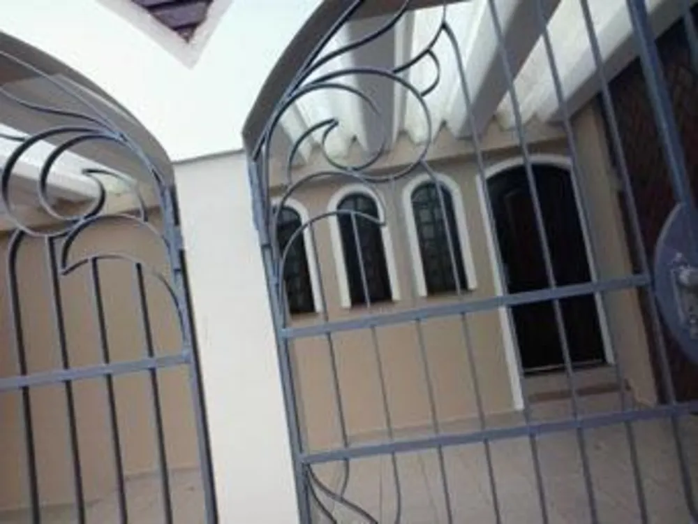 Casa, 3 quartos, 198 m² - Foto 3