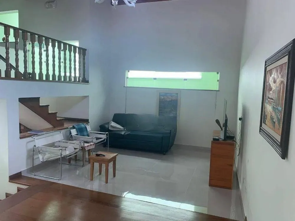 Sobrado, 3 quartos, 328 m² - Foto 3