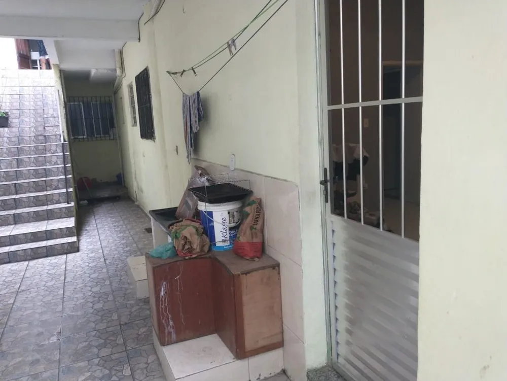 Casa, 1 quarto, 238 m² - Foto 3