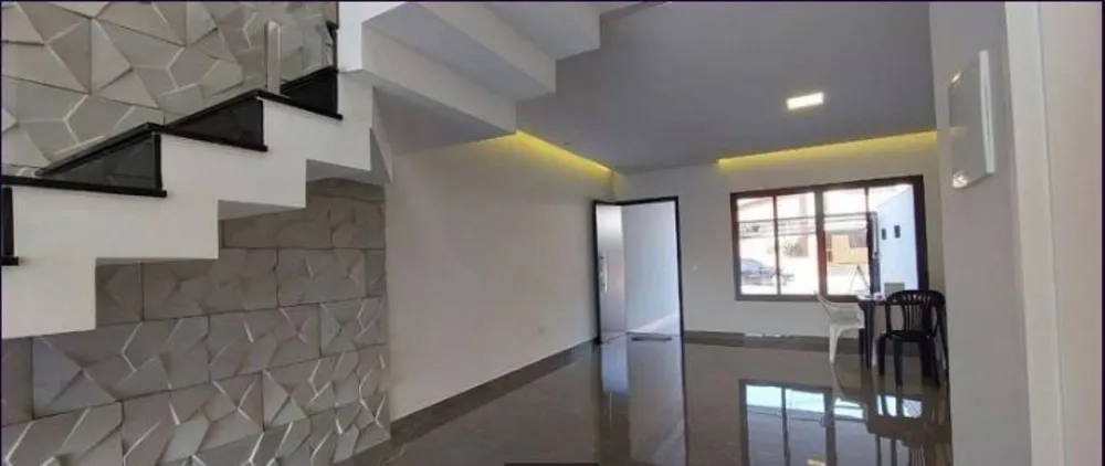 Sobrado, 3 quartos, 224 m² - Foto 1