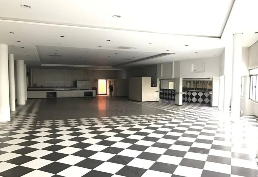 Loja-Salão, 600 m² - Foto 1