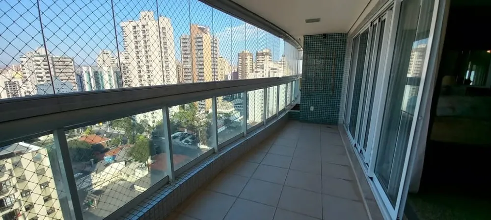 Apartamento, 3 quartos, 212 m² - Foto 4