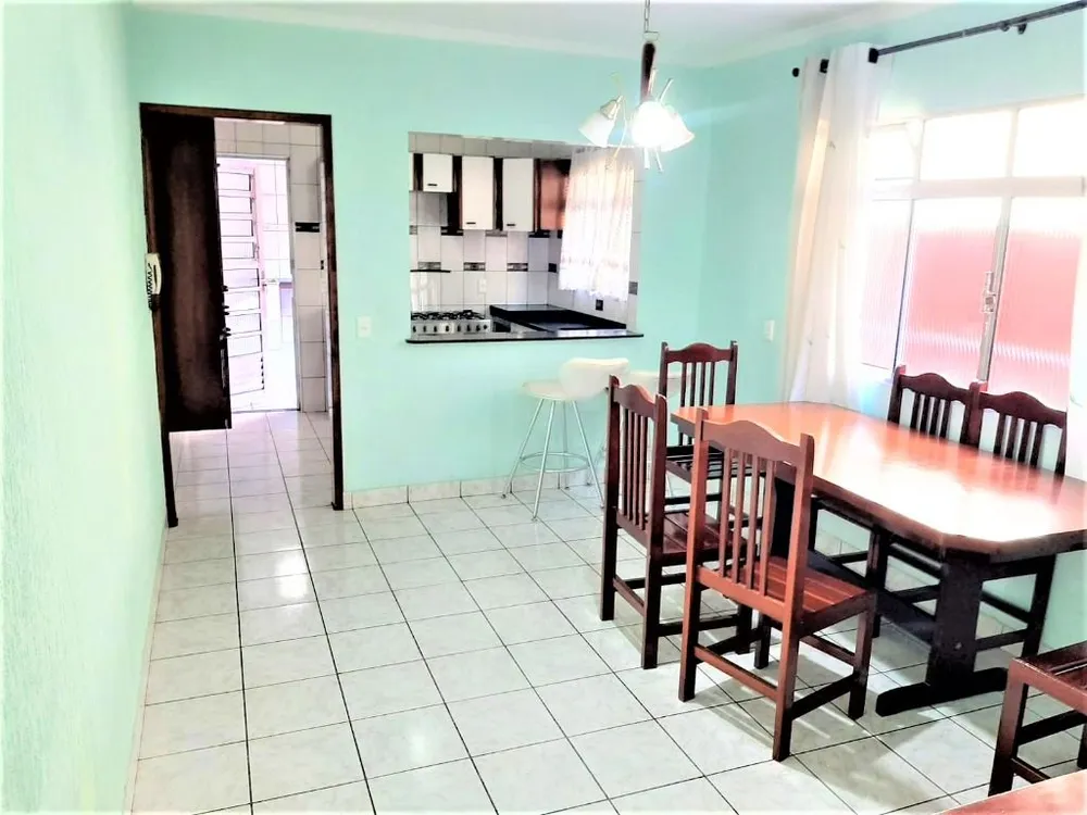 Sobrado, 3 quartos, 200 m² - Foto 1