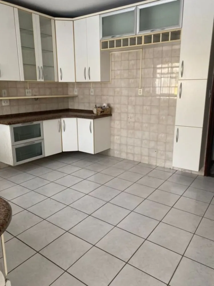 Sobrado, 4 quartos, 262 m² - Foto 4