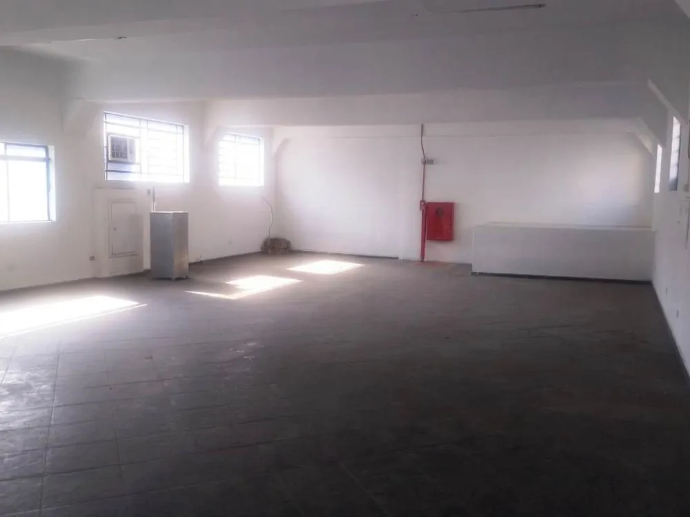 Depósito-Galpão, 895 m² - Foto 2