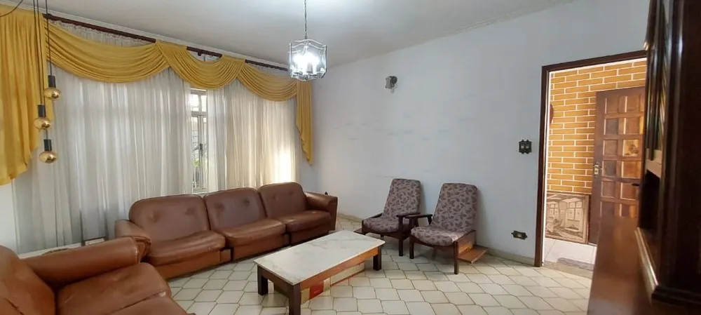 Sobrado, 3 quartos, 261 m² - Foto 1