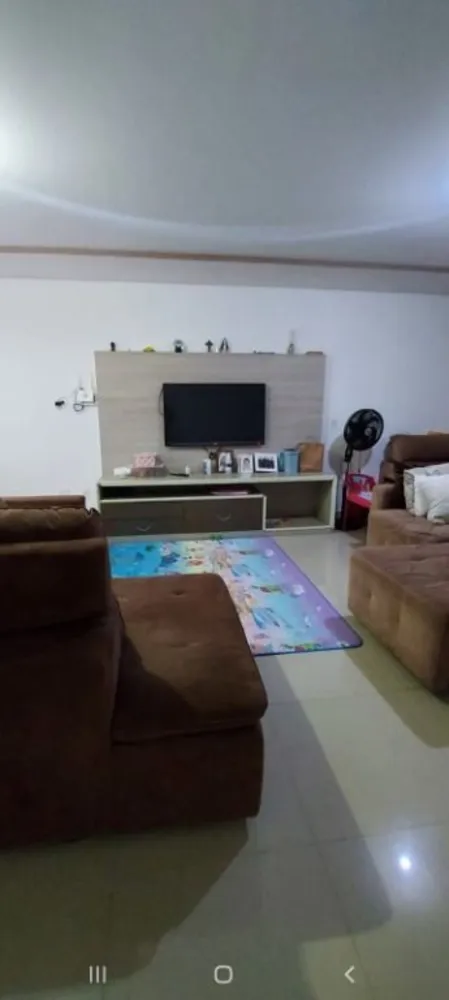 Sobrado, 3 quartos, 233 m² - Foto 2