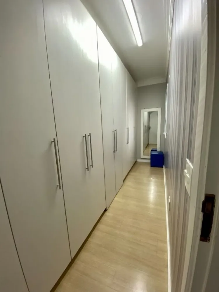 Sobrado, 3 quartos, 259 m² - Foto 4