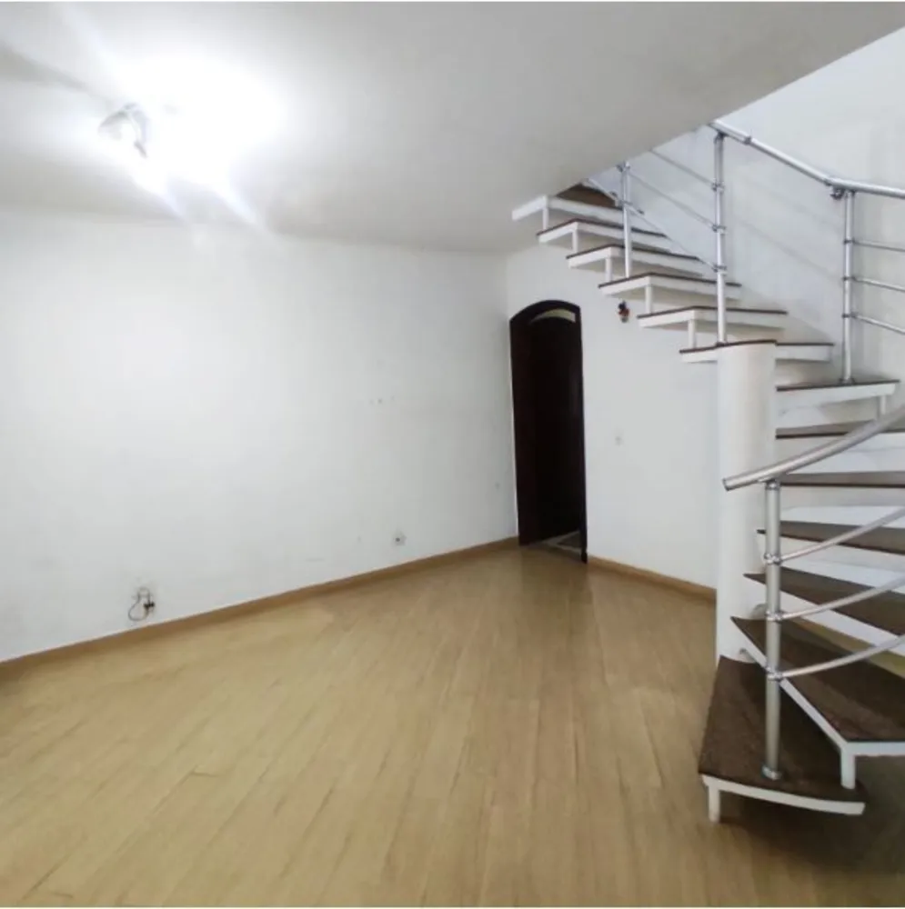 Sobrado, 3 quartos, 190 m² - Foto 1
