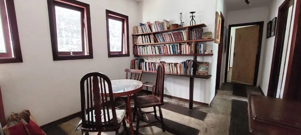 Casa, 3 quartos, 272 m² - Foto 4