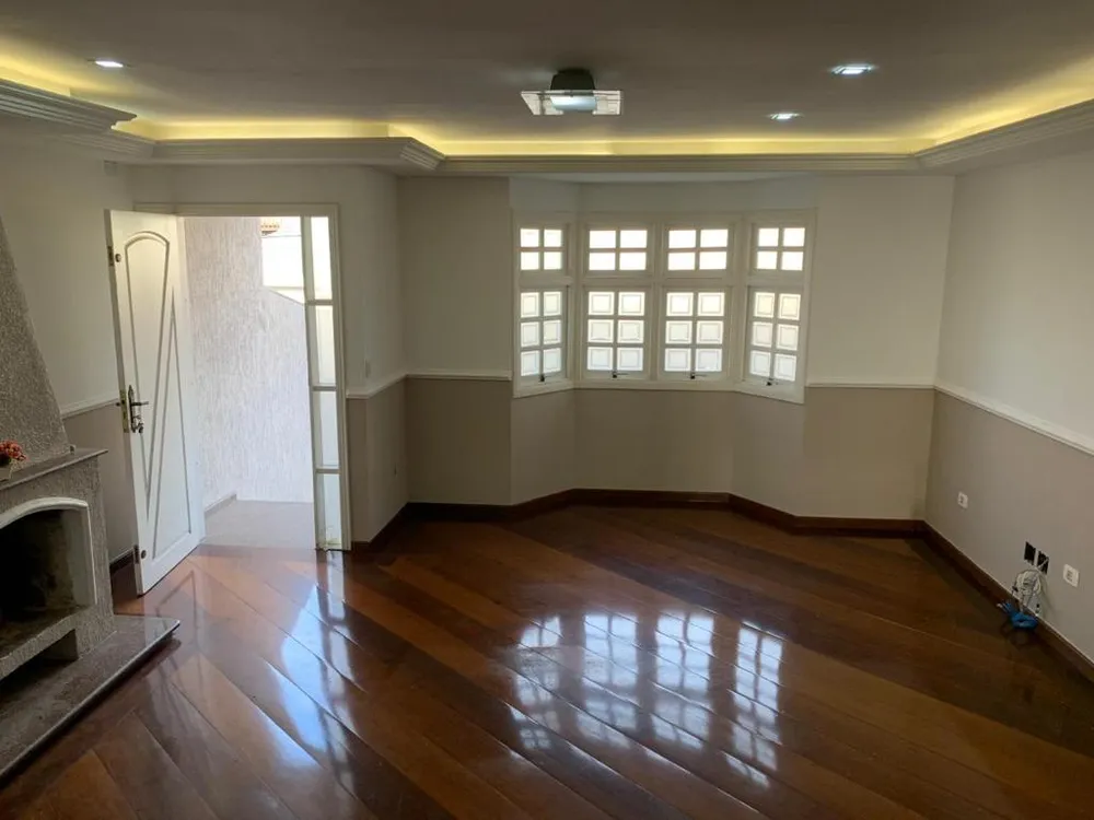 Sobrado, 3 quartos, 380 m² - Foto 1