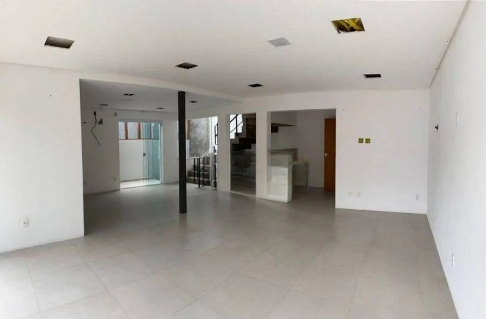 Sobrado, 180 m² - Foto 2