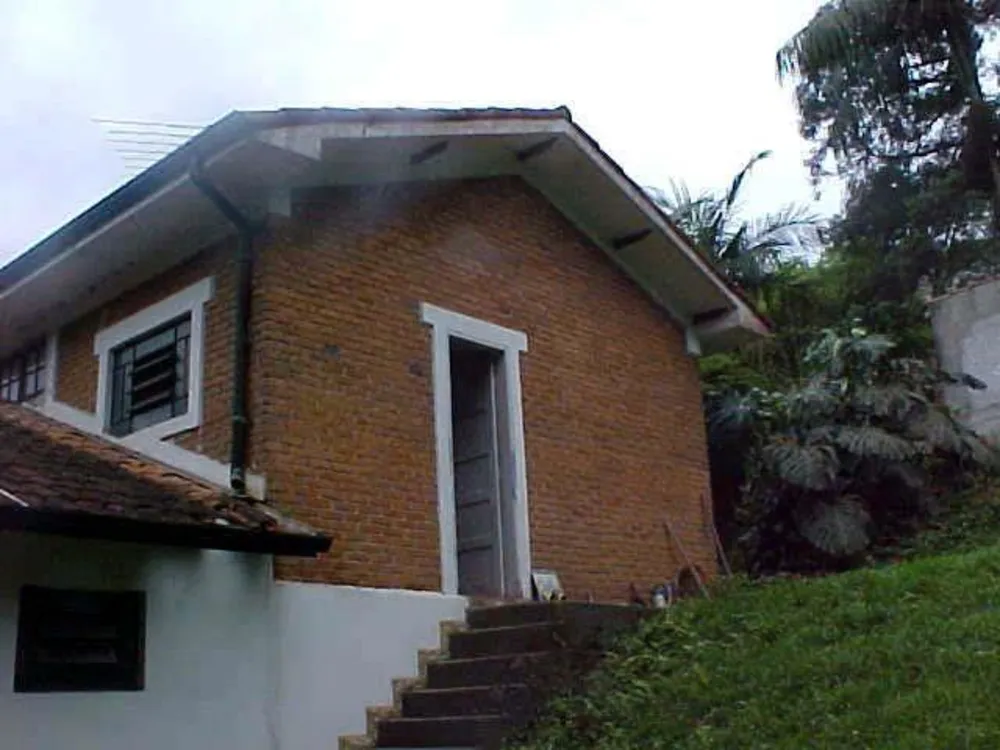 Chácara, 2 quartos, 2400 m² - Foto 1