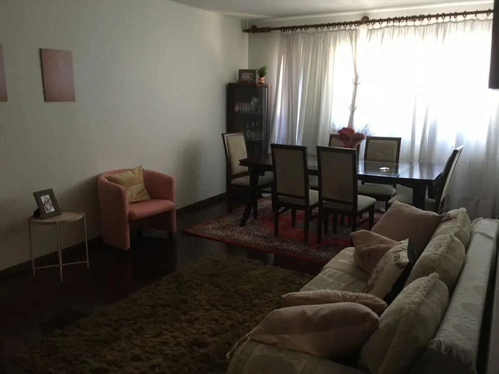 Sobrado, 3 quartos, 270 m² - Foto 1
