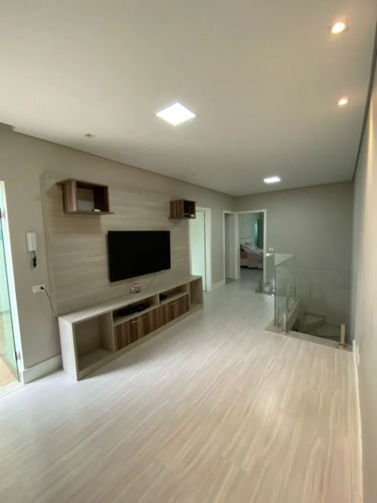 Sobrado, 3 quartos, 236 m² - Foto 1