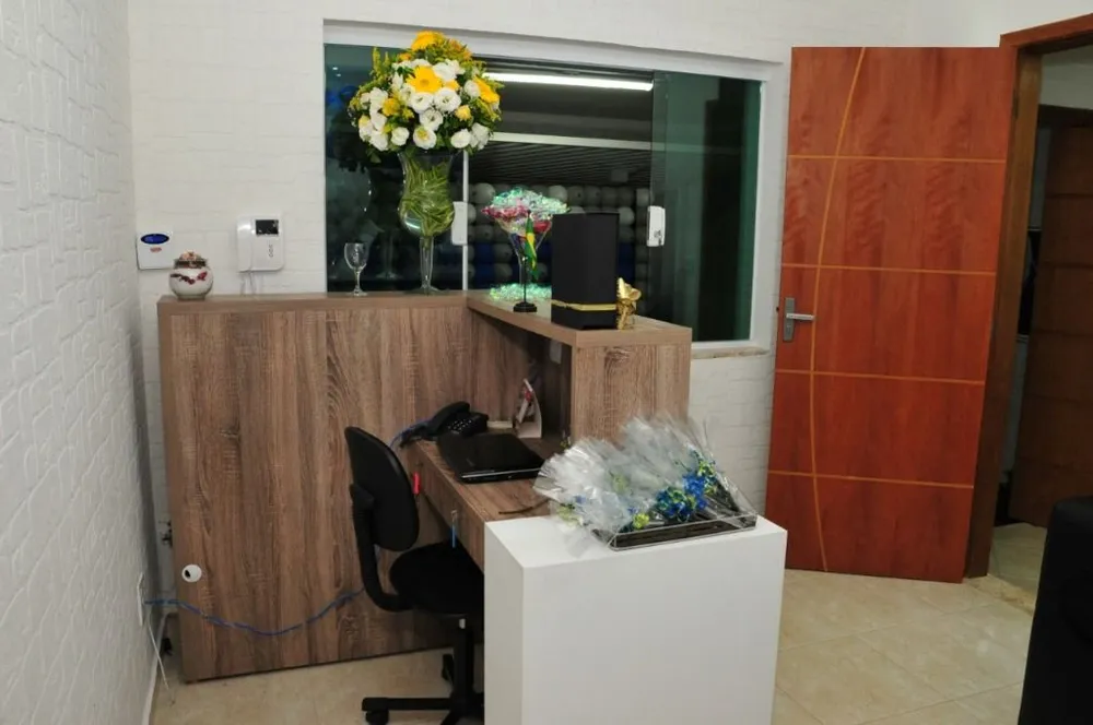Sobrado, 2 quartos, 290 m² - Foto 1