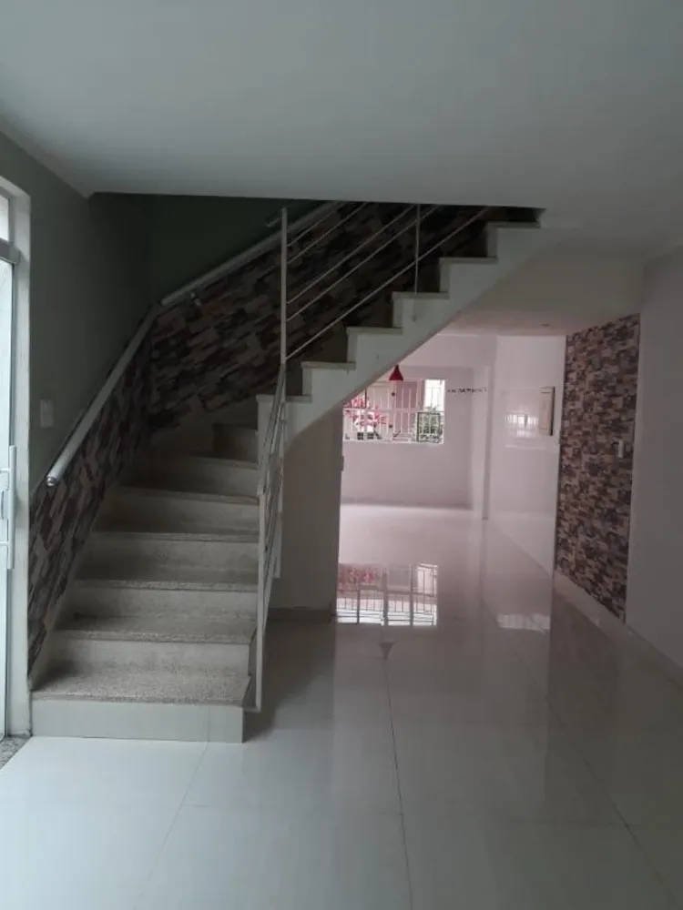 Sobrado, 2 quartos, 200 m² - Foto 2
