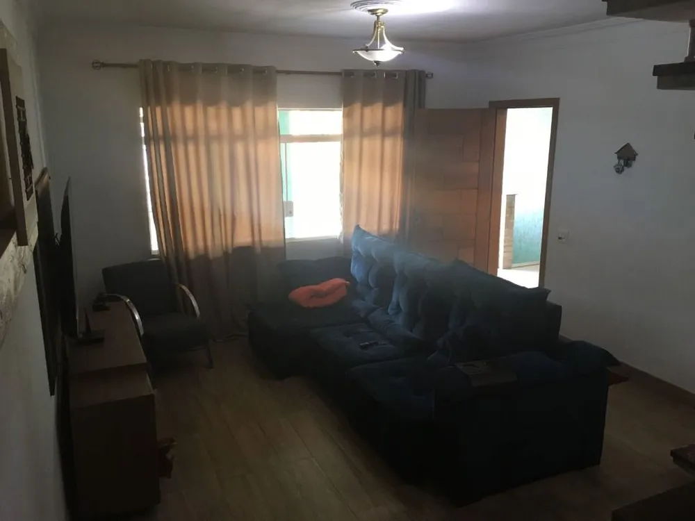 Sobrado, 3 quartos, 197 m² - Foto 2