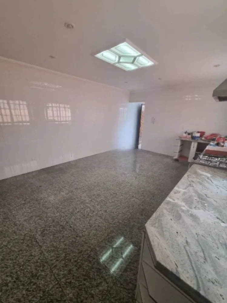 Sobrado, 4 quartos, 260 m² - Foto 4