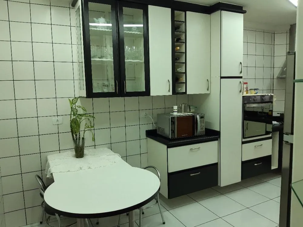 Sobrado, 3 quartos, 206 m² - Foto 3