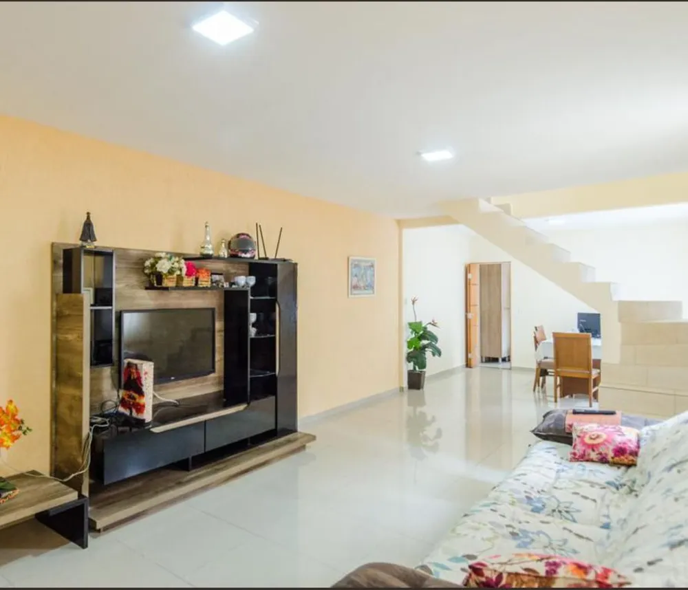 Sobrado, 5 quartos, 322 m² - Foto 2