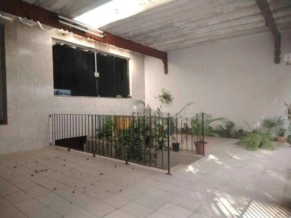 Sobrado, 4 quartos, 250 m² - Foto 2