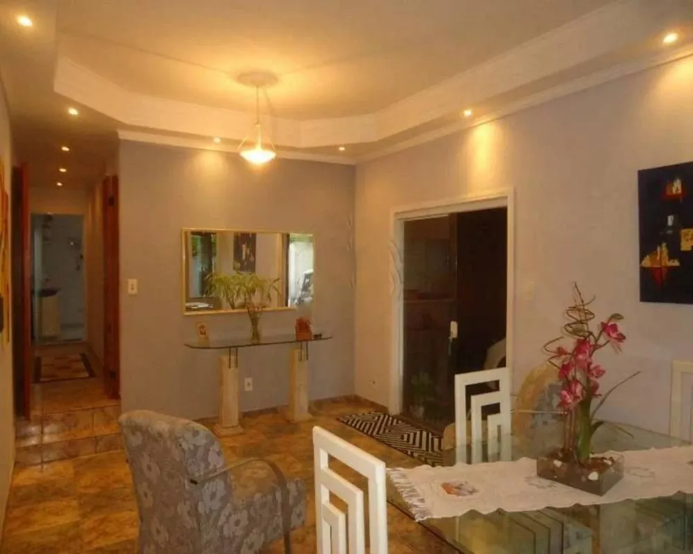 Casa, 3 quartos, 220 m² - Foto 4