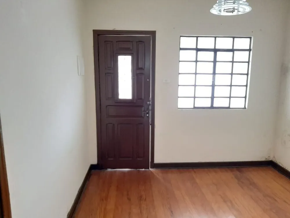 Casa, 2 quartos, 220 m² - Foto 1
