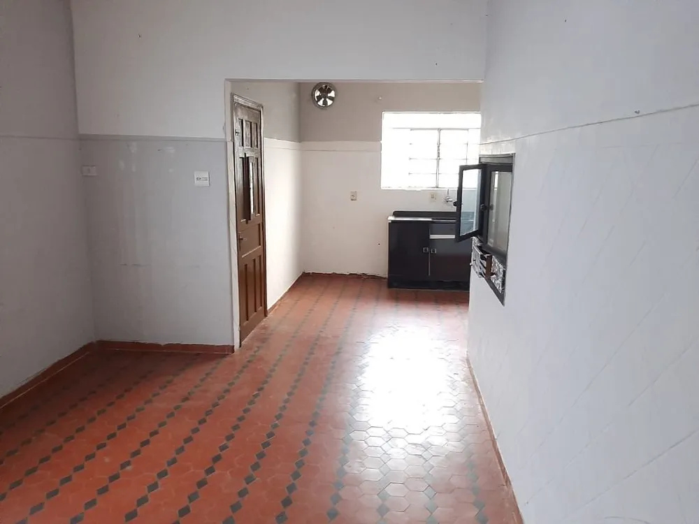 Casa, 2 quartos, 220 m² - Foto 7