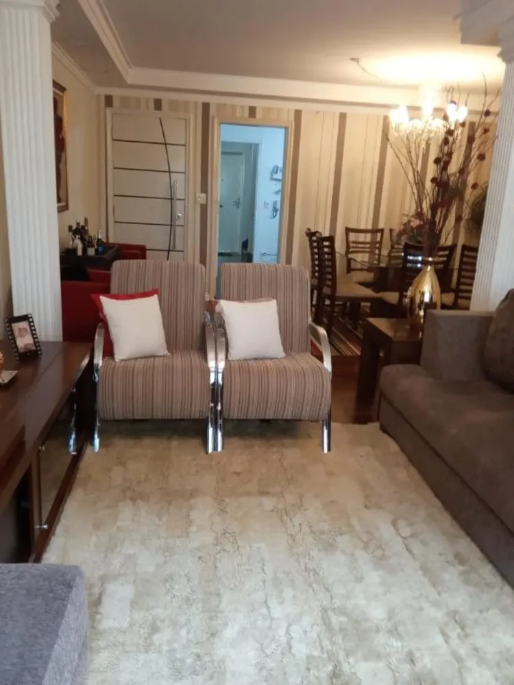 Apartamento, 3 quartos, 140 m² - Foto 1