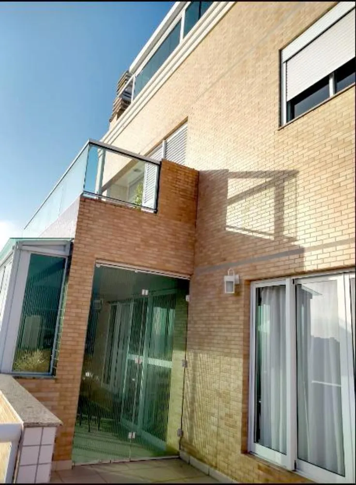 Cobertura, 3 quartos, 332 m² - Foto 2