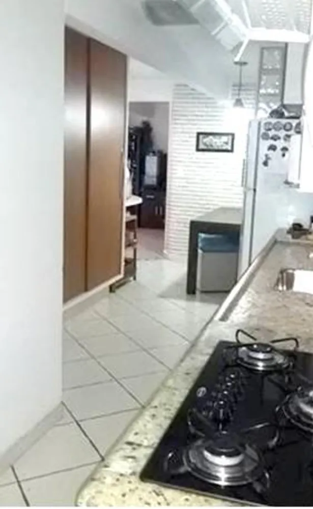 Sobrado, 3 quartos, 341 m² - Foto 4