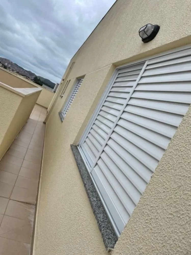 Cobertura, 3 quartos, 181 m² - Foto 2