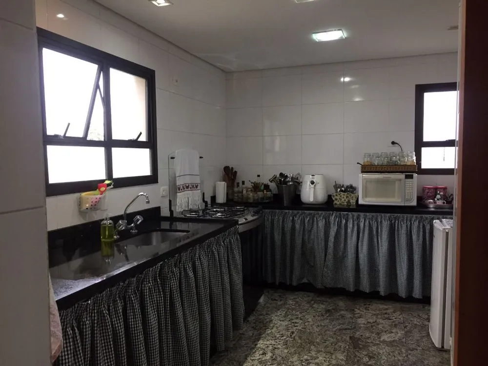 Apartamento, 3 quartos, 187 m² - Foto 3