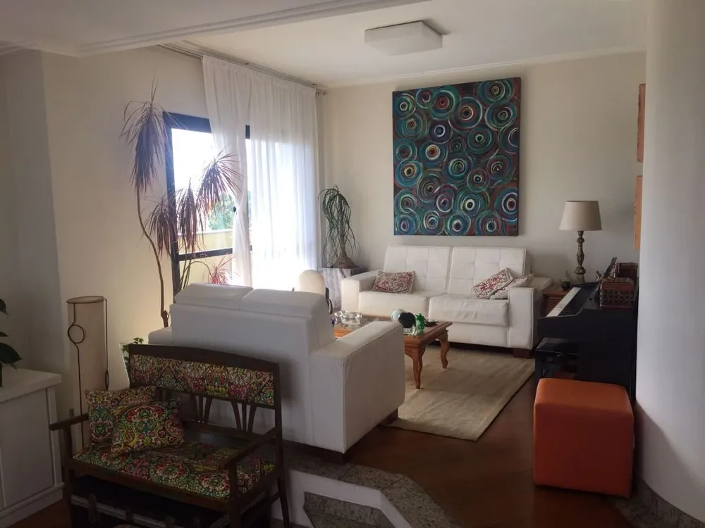 Apartamento, 3 quartos, 187 m² - Foto 2