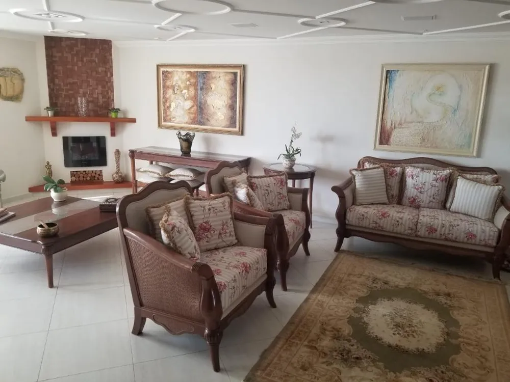 Apartamento, 3 quartos, 160 m² - Foto 1