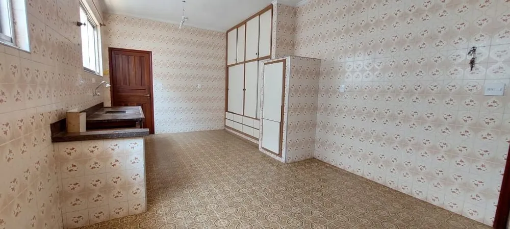 Casa, 3 quartos, 256 m² - Foto 4