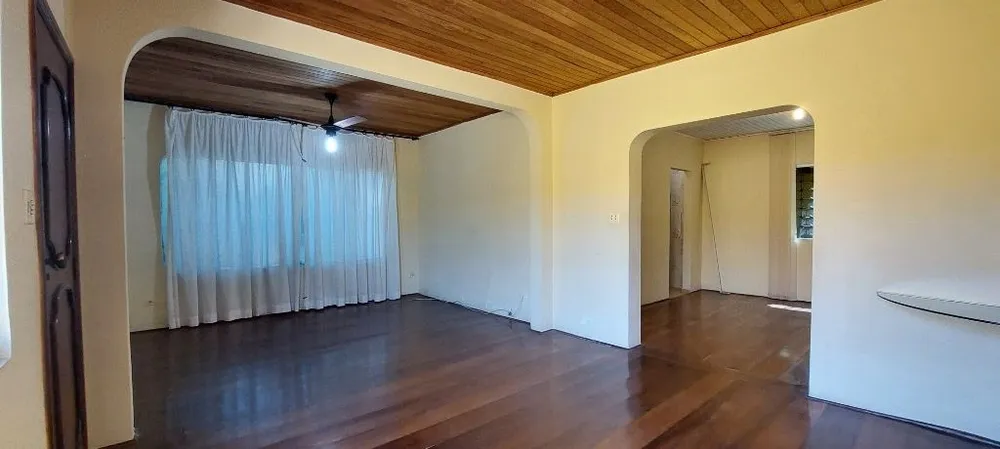 Casa, 3 quartos, 250 m² - Foto 1