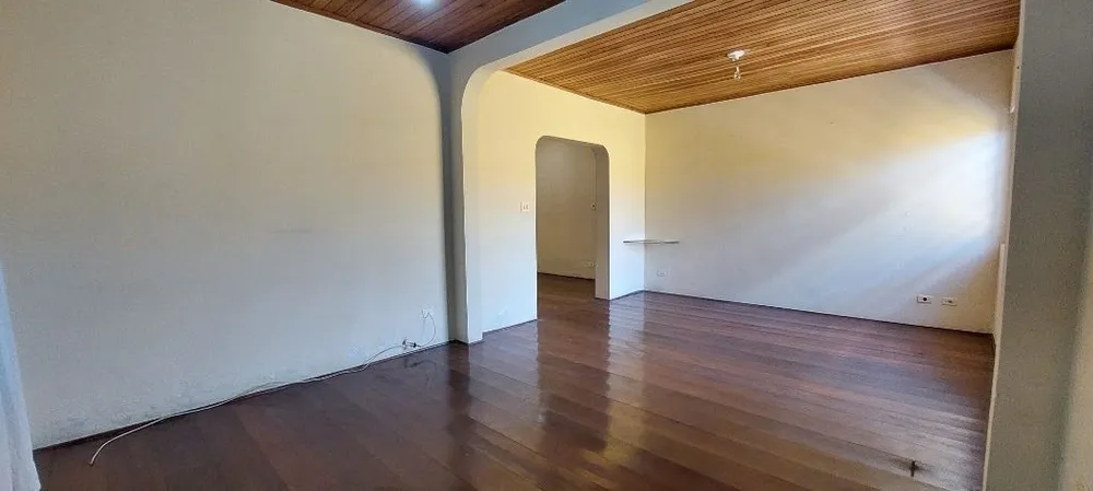 Casa, 3 quartos, 250 m² - Foto 2