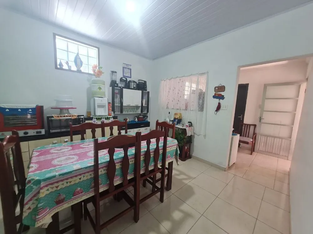 Casa, 5 quartos, 250 m² - Foto 3