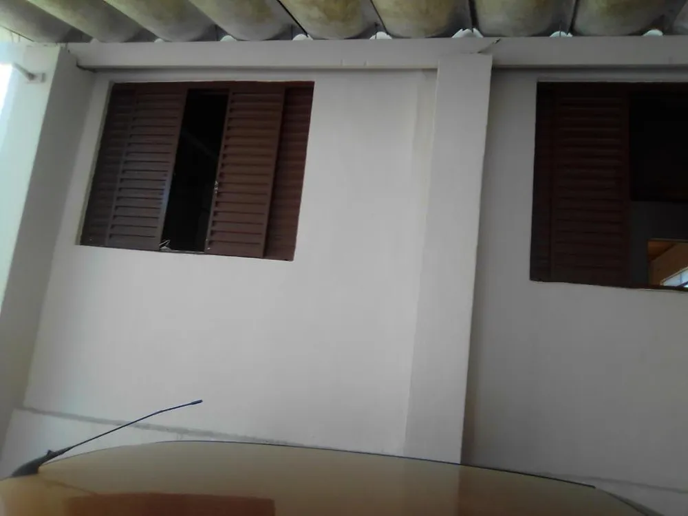 Casa, 6 quartos, 228 m² - Foto 2