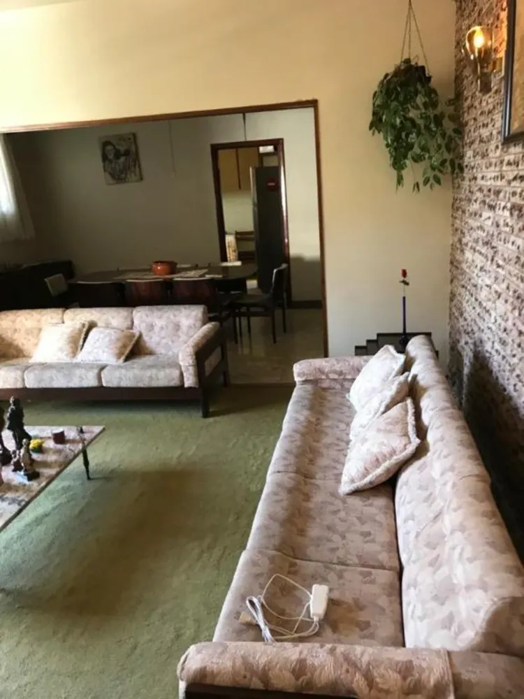 Casa, 3 quartos, 209 m² - Foto 1