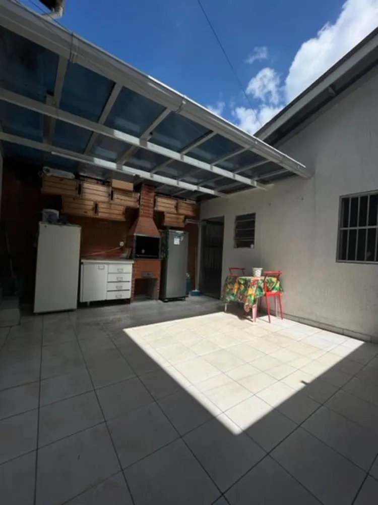 Casa, 3 quartos, 193 m² - Foto 1