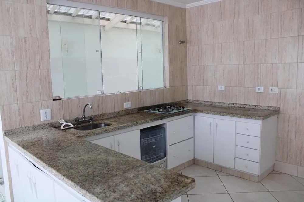 Sobrado, 4 quartos, 220 m² - Foto 1