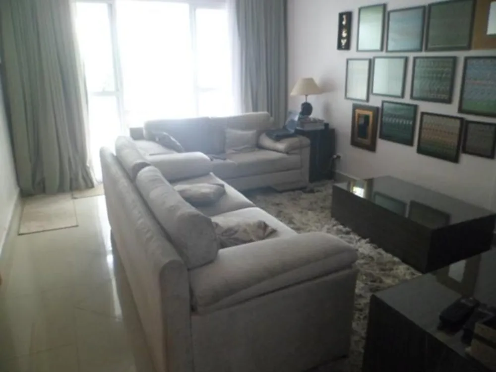 Casa, 5 quartos, 234 m² - Foto 2