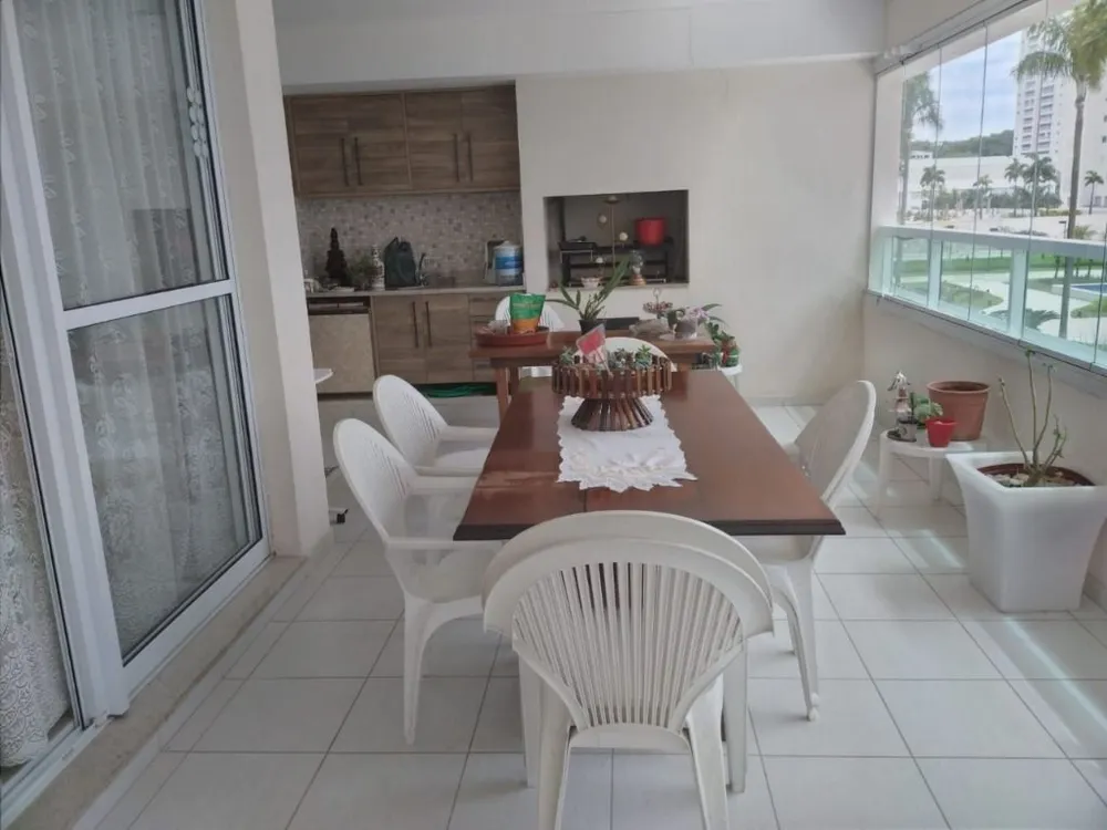 Apartamento, 4 quartos, 237 m² - Foto 1