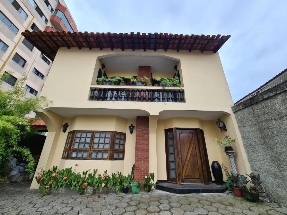 Sobrado, 5 quartos, 343 m² - Foto 1