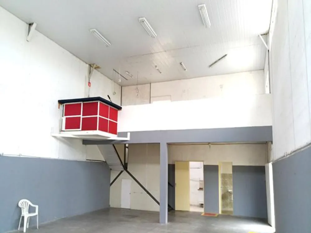 Depósito-Galpão, 185 m² - Foto 2
