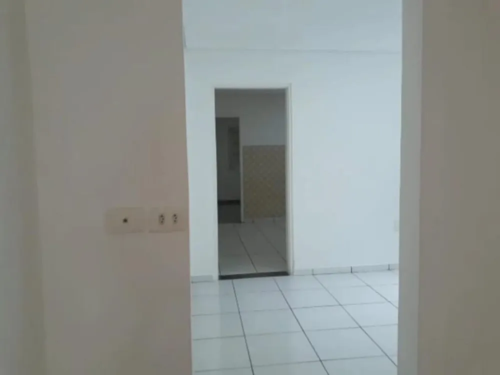 Casa, 1 quarto, 213 m² - Foto 4