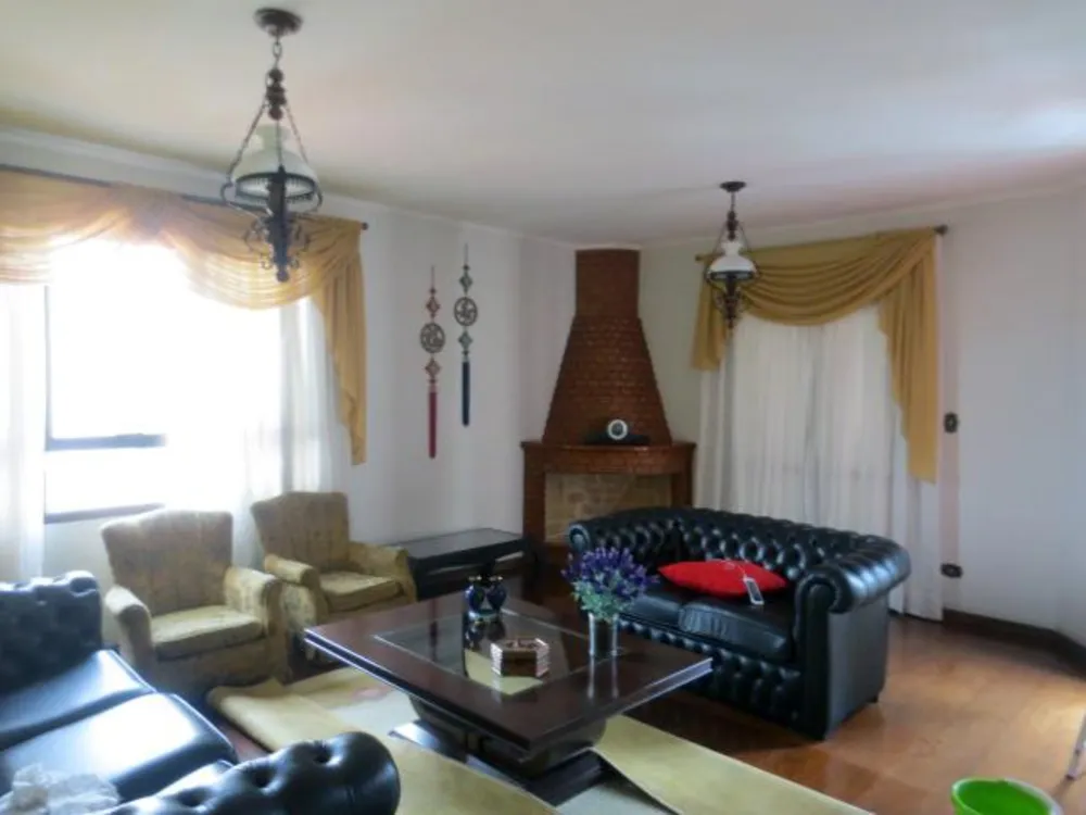 Apartamento, 3 quartos, 155 m² - Foto 1